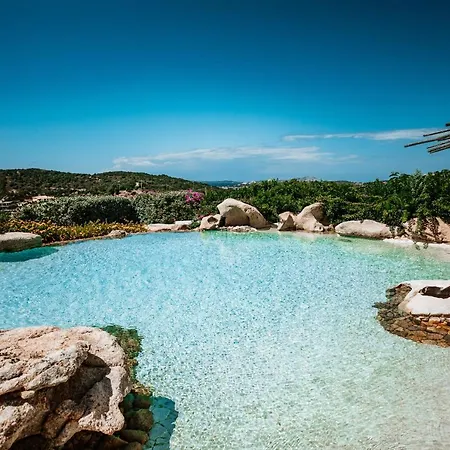 Pulicinu 4* Baja Sardinia