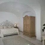 מלון Pulicinu 4*