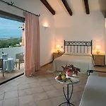 Pulicinu 4*