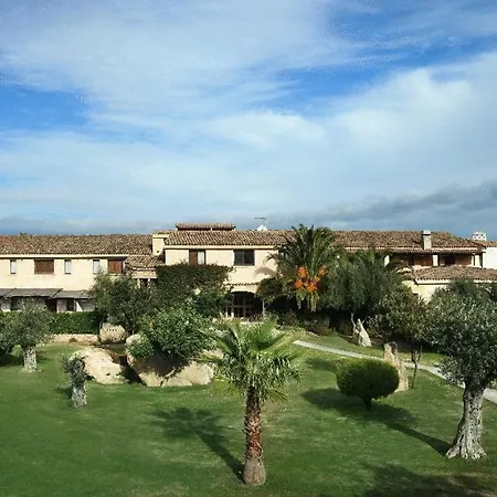 Hotel Pulicinu Baja Sardinia
