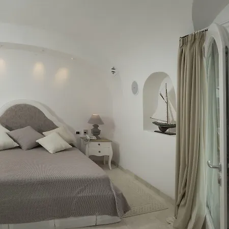 Pulicinu Hotell Baja Sardinia