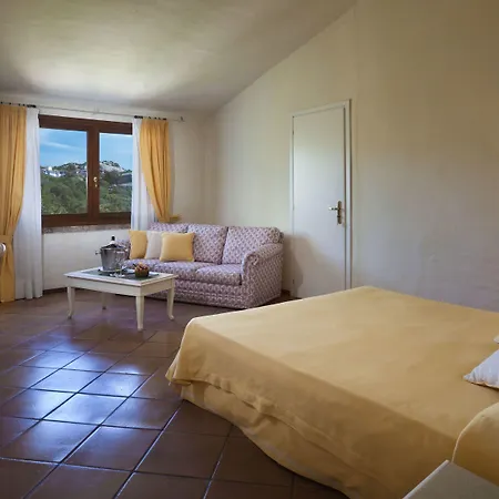 Pulicinu Hotell 4*