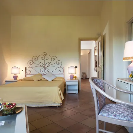 Pulicinu 4* Baja Sardinia