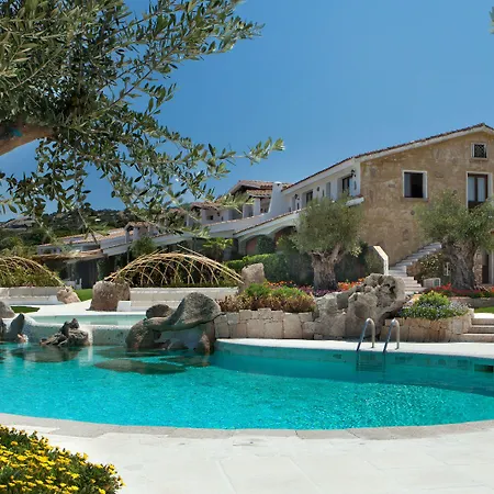 Pulicinu Hotel Baja Sardinia