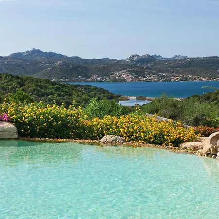 Hotell Pulicinu Baja Sardinia