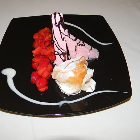 Pulicinu Hotell 4*