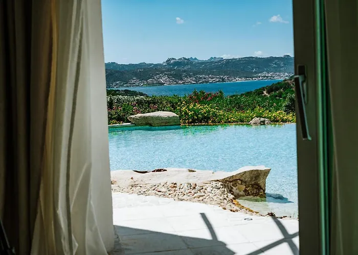 Pulicinu Hotel Baja Sardinia