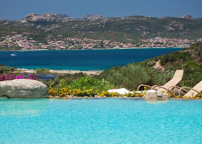 Pulicinu 4* Baja Sardinia