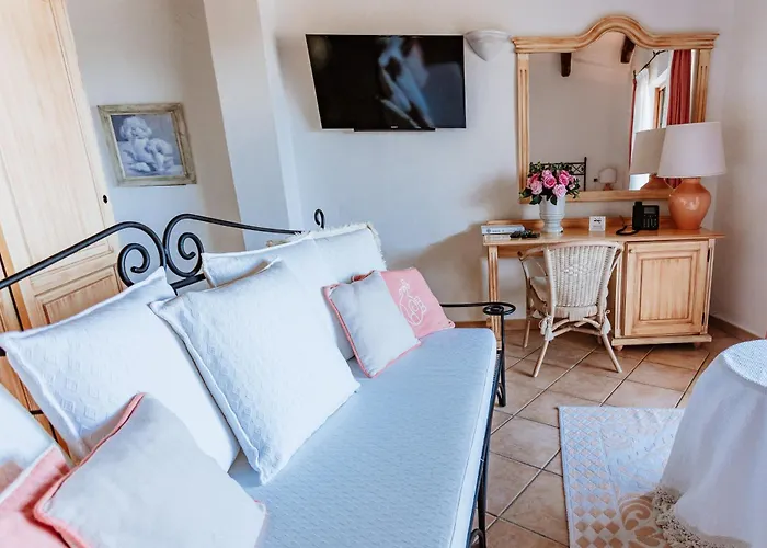 Pulicinu 4* Baja Sardinia